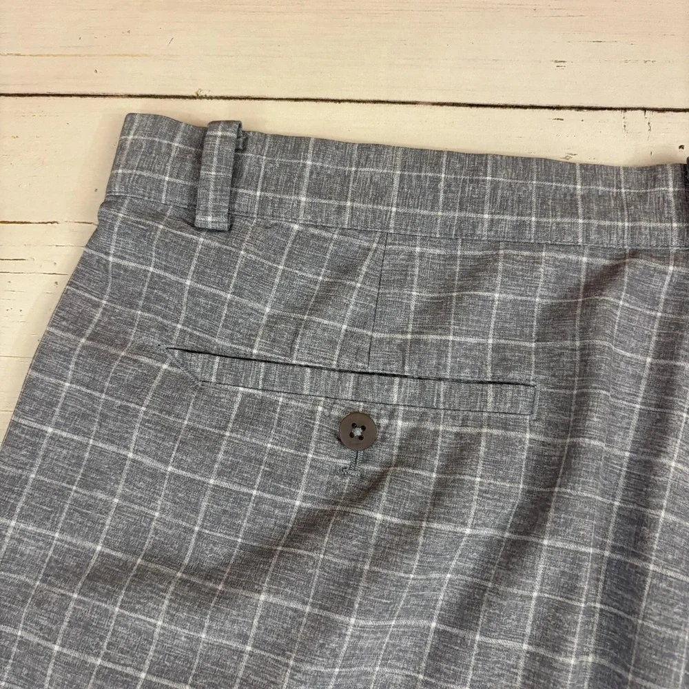 Nike Golf Chino Shorts Mens 40 Gray Plaid Tour Performance Dri-FIT 11in Inseam